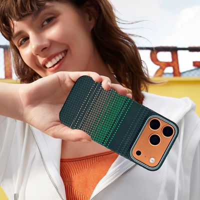 Green Color Customized Pattern Aramid Carbon Fiber Mobile Cover for iPhone 17 Pro