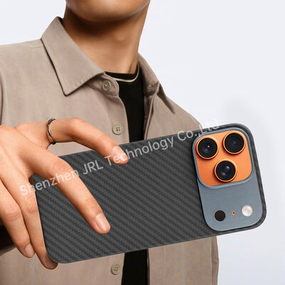 Khả năng tùy chỉnh khung kim loại Ultra Thin Aramid Carbon Fiber Mobile Cover cho iPhone 17 Pro